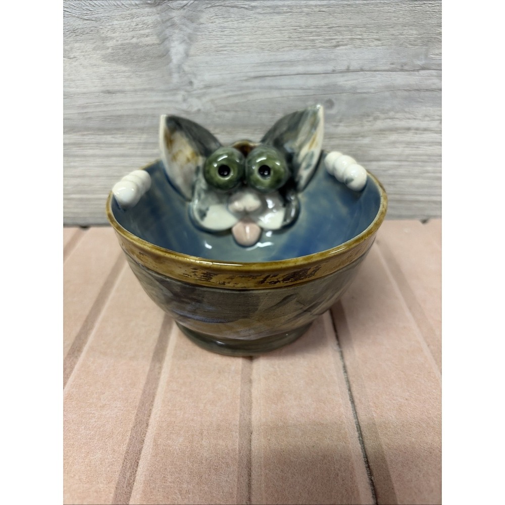 Whimsical Art Pottery Cat Bowl By Lilah 2019 (C4)